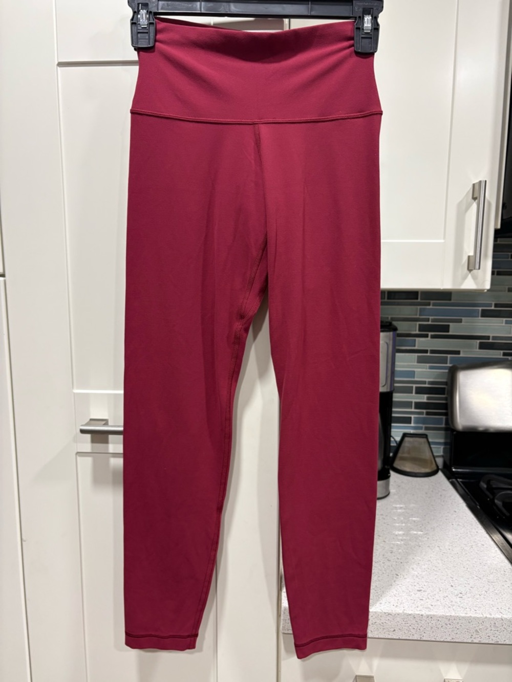 Aritzia Golden Butter high rise cheeky leggings